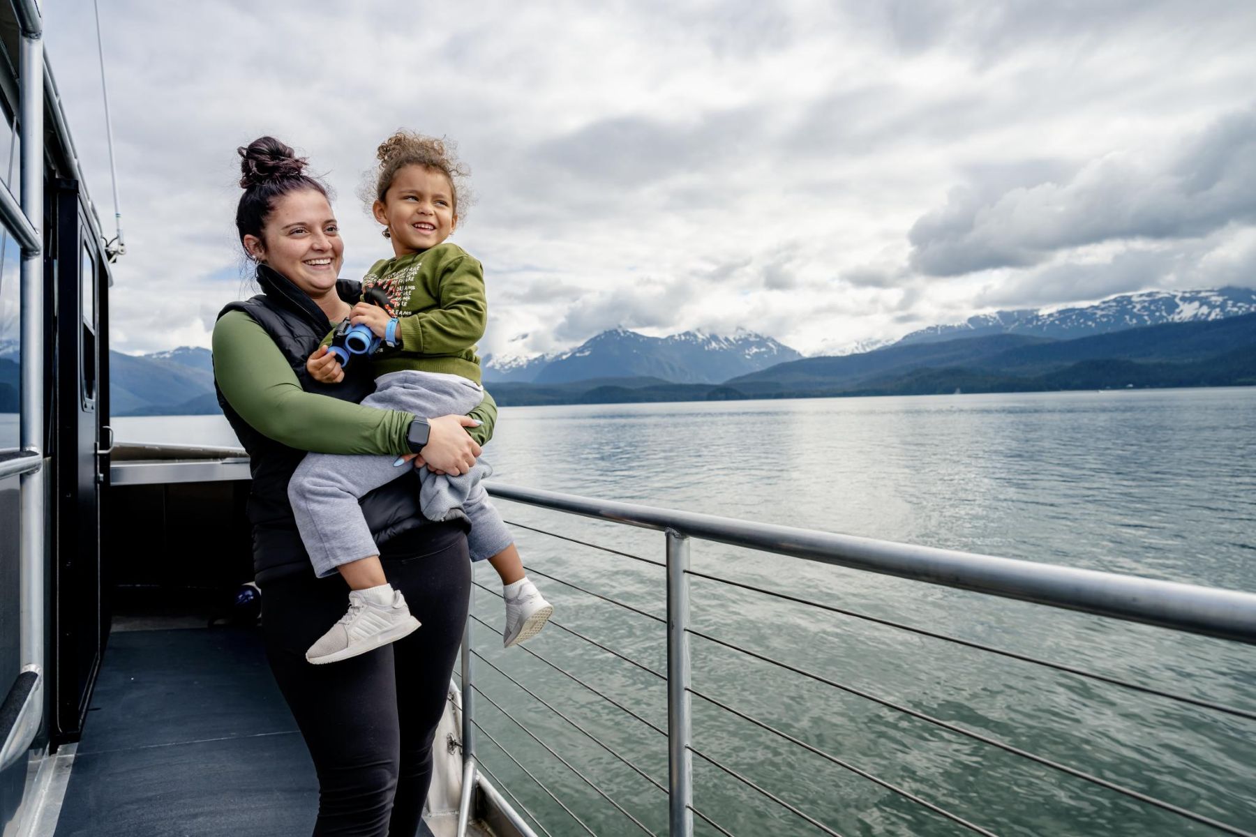 Family on whale watching tour in Juneau