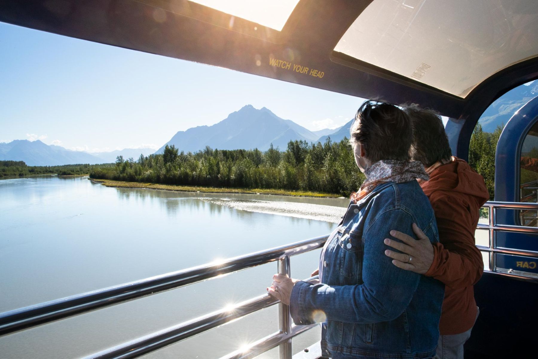Sightseeing on the Alaska Railroad