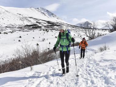 Winter hiking in Anchorage