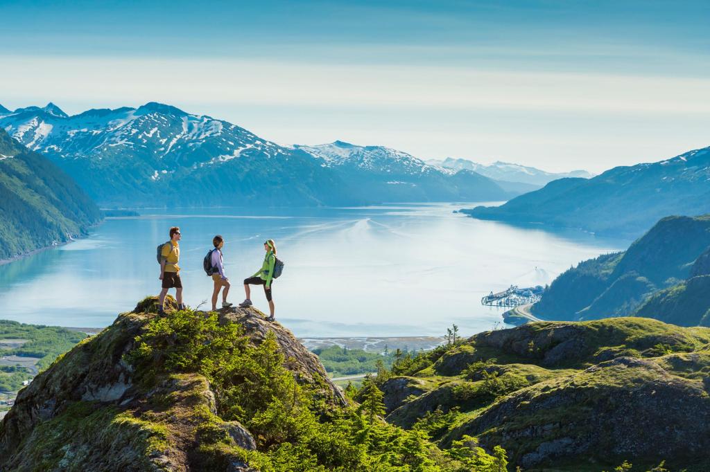 Low Impact Travel Hero Alaska Hikers