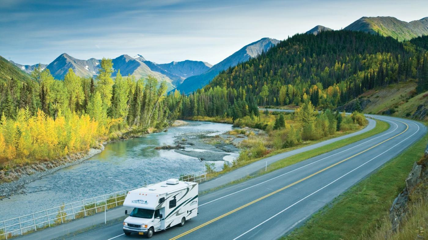 Top 4 Best Road Trips in Alaska