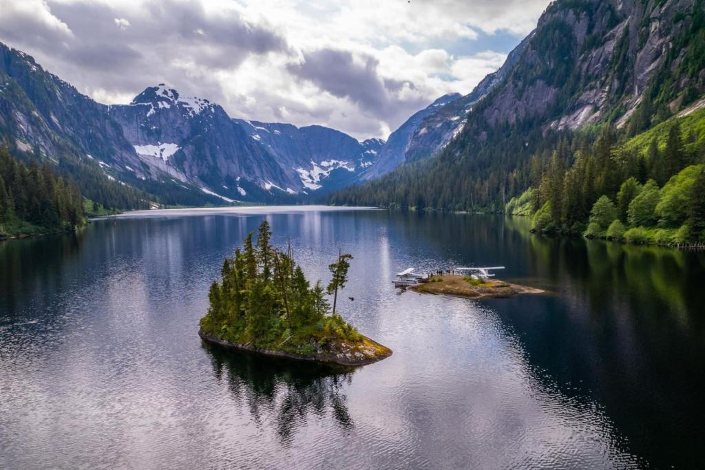 Misty Fjords National Monument flightseeing