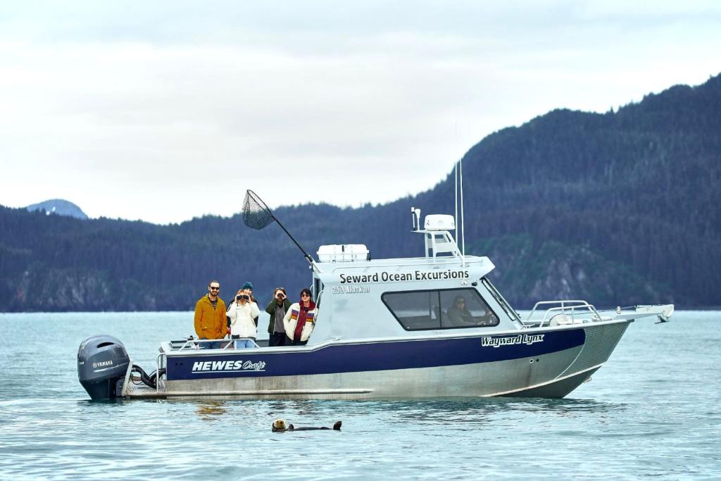 Water taxi from Seward