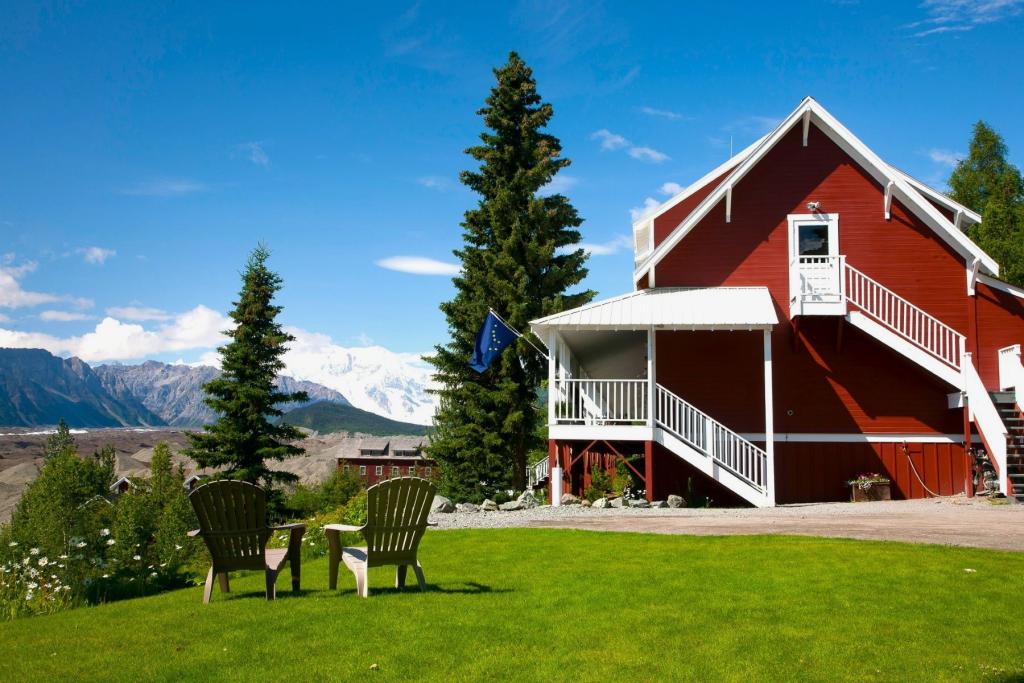 Kennicott Glacier Lodge