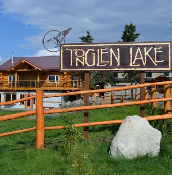 Tonglen Lake Lodge Photo